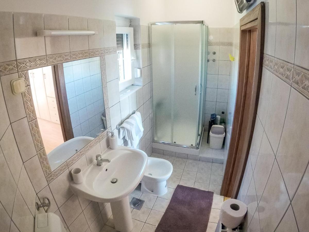 Apartment Maja Medulin Bagian luar foto