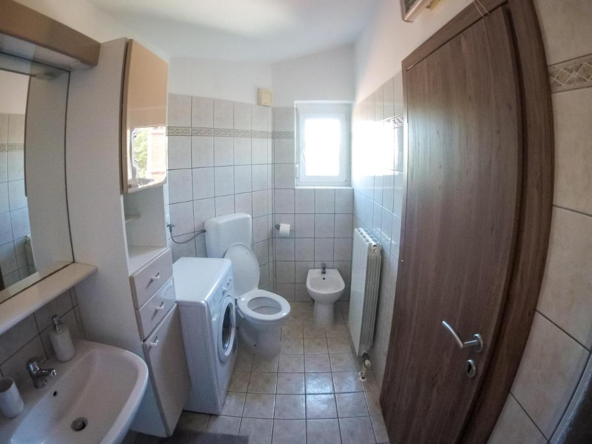 Apartment Maja Medulin Bagian luar foto