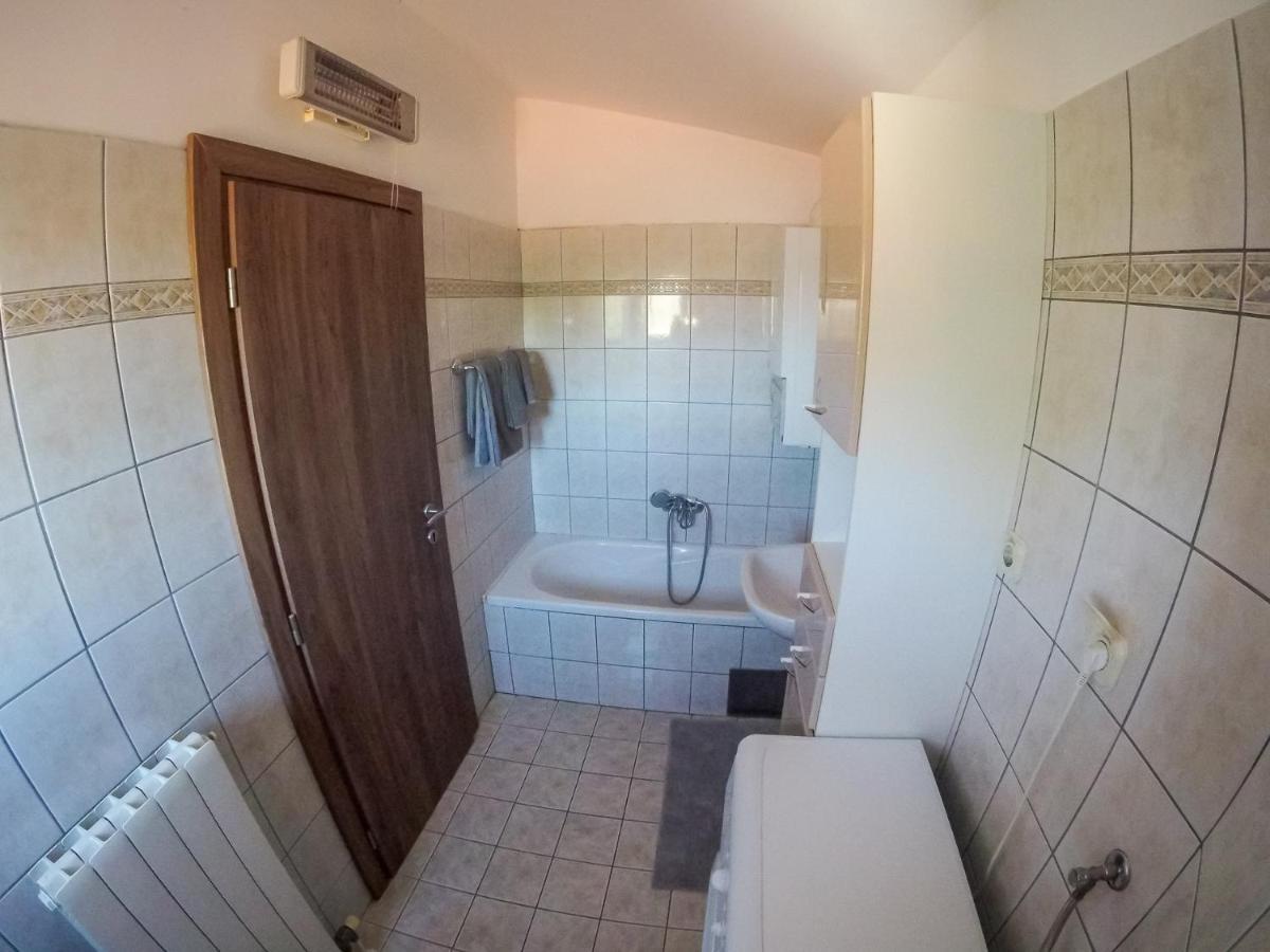 Apartment Maja Medulin Bagian luar foto